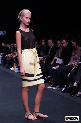 20091020 Russian Fashion Week. Показ коллекции Олега Бирюкова (осень-зима 2010/2011). Фотография Александра Кузнецова, ИА «РИА МОДА».