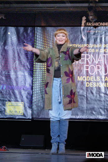 20091109 Конкурс дизайнеров на Форуме моделей и талантов. Анна Лесникова. Фотография Александра Кузнецова, ИА «РИА МОДА»